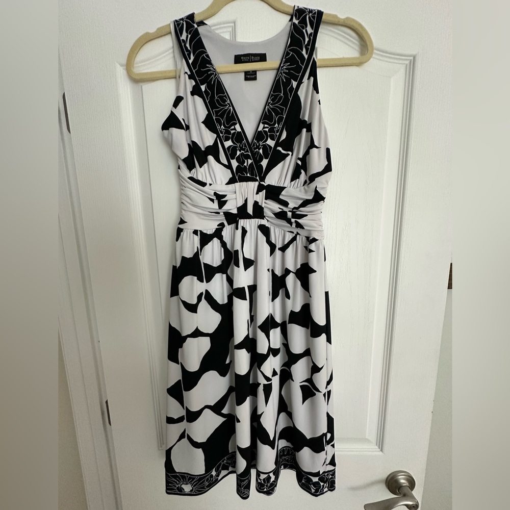 White House Black Market Monochrome Dress